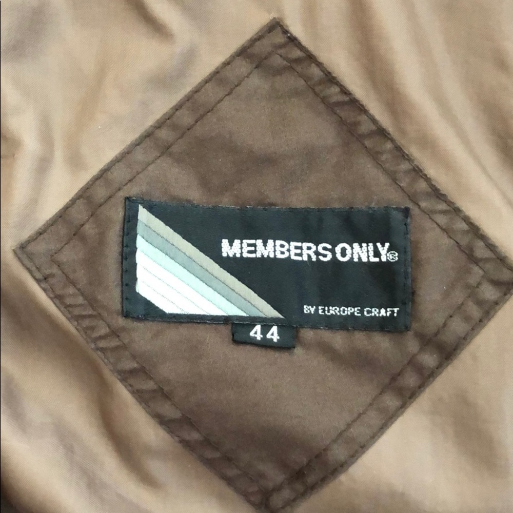 Jacket - Picture 3 of 3